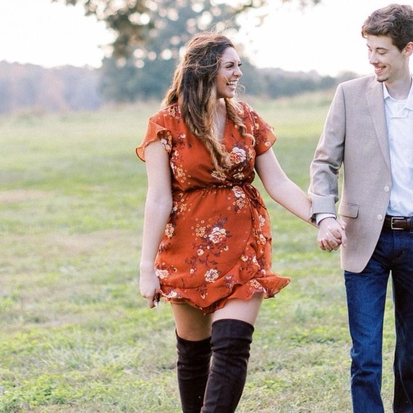 Dark orange floral Alter’d State minidress. Size Large. Worn a few times. - Picture 4 of 5